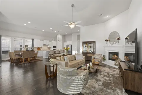 $725,000 | 837 Bliss Lane, Leander, TX 78641