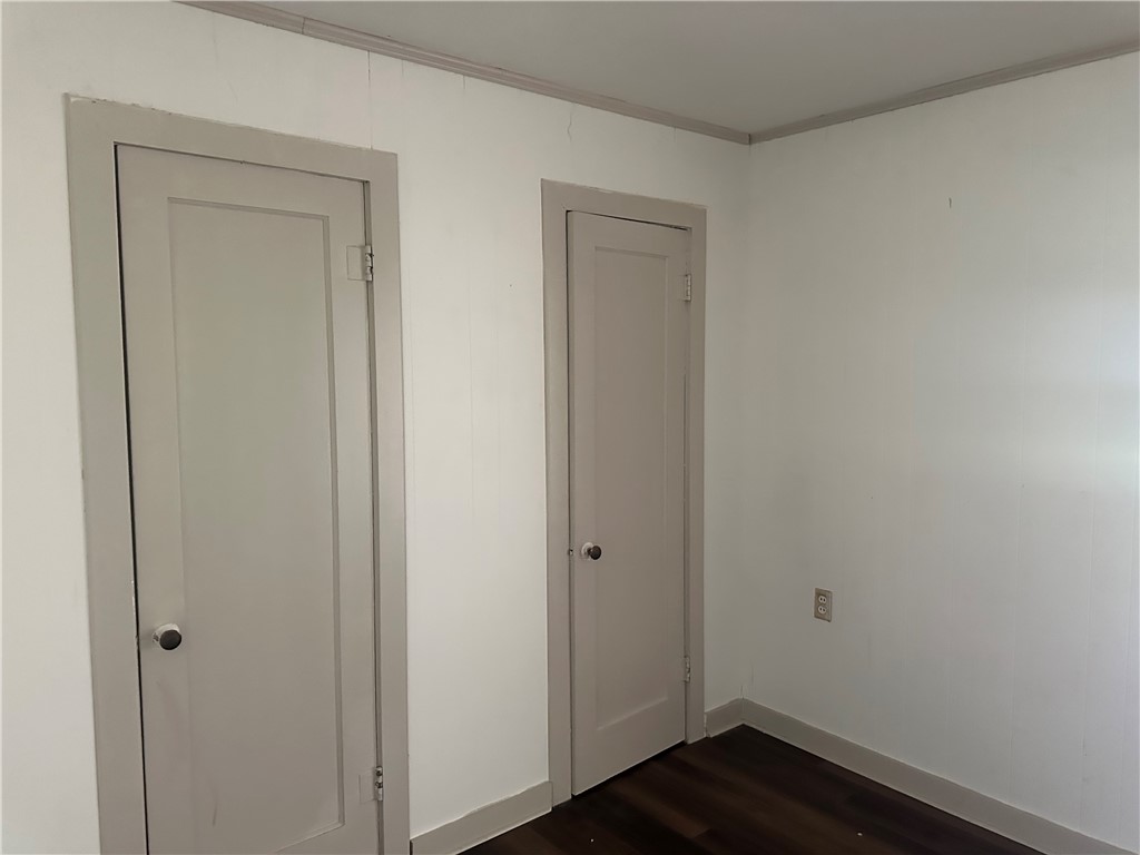 215 West Heard Street Refugio, TX 78377 - Photo 13 of 26