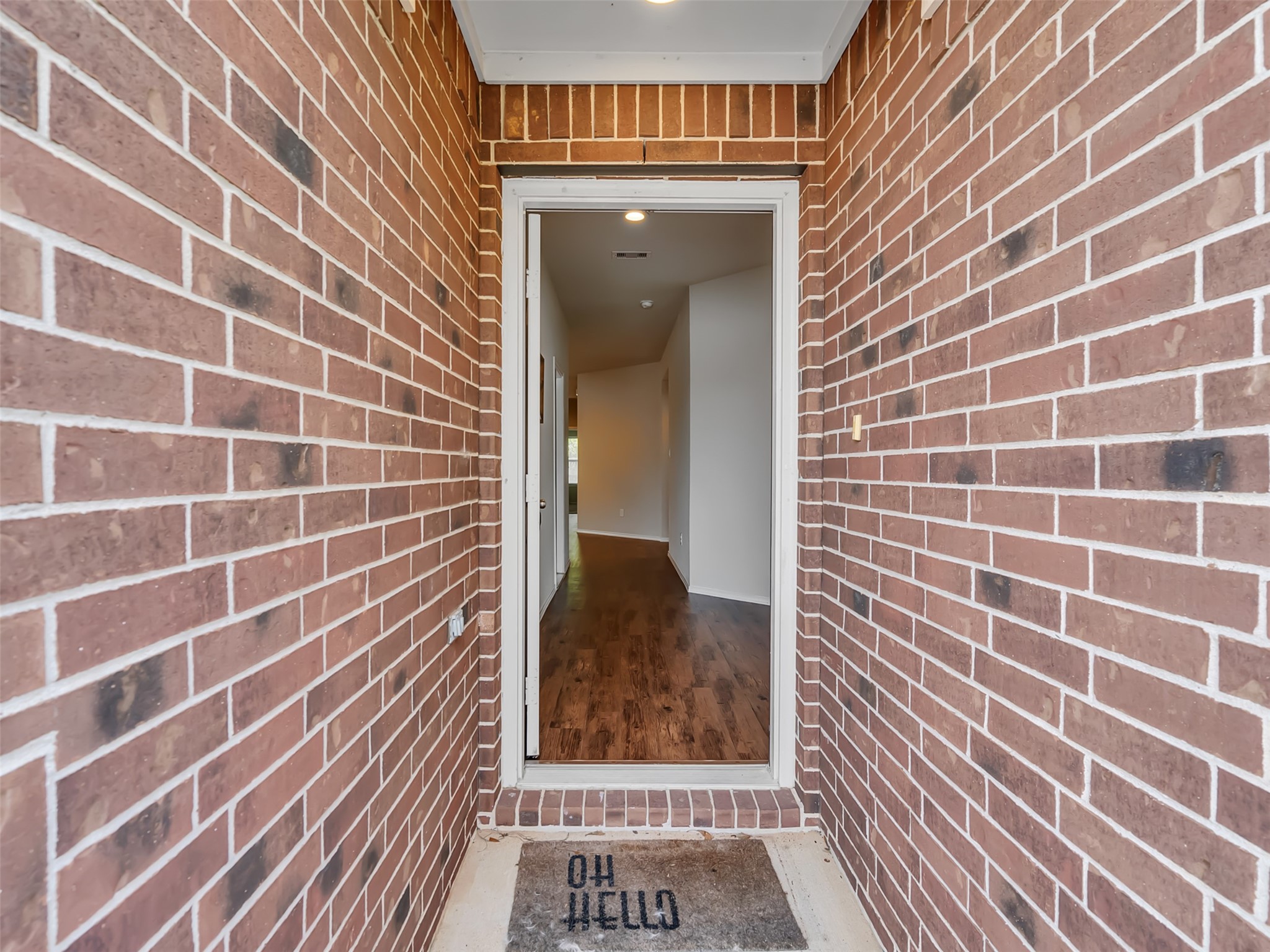 14106 Locke Point Court Conroe, TX 77384 - Photo 5 of 37
