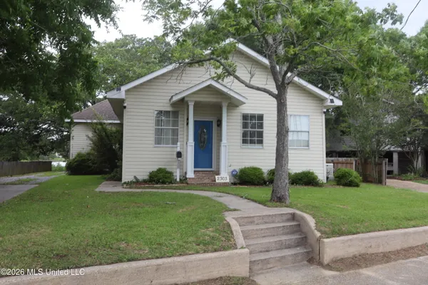 $180,000 | 2303 Pascagoula Street, Pascagoula, MS 39567