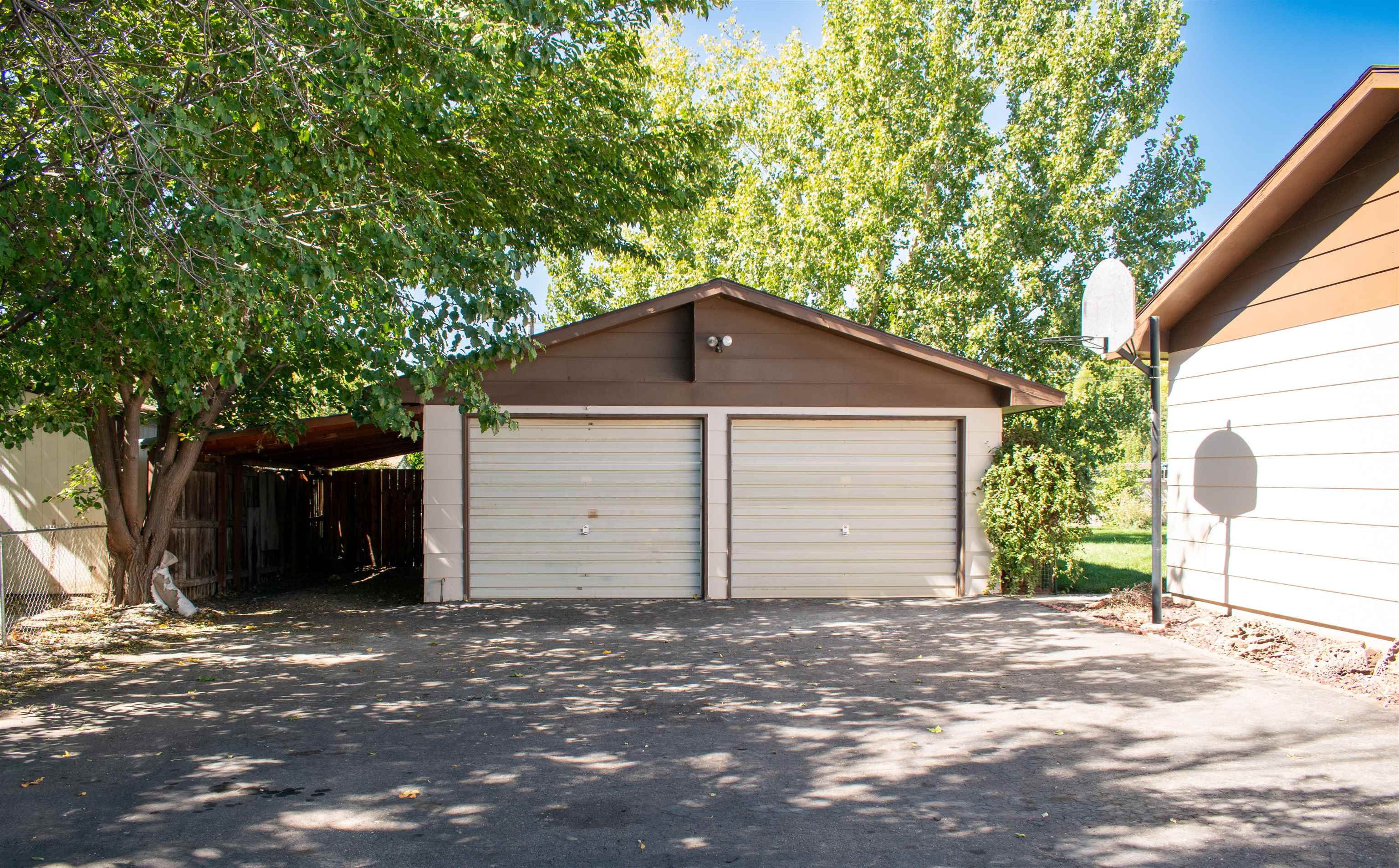 519-29 29 1/4 Road Grand Junction, CO 81504 - Photo 20 of 20 a front view of a house with a yard