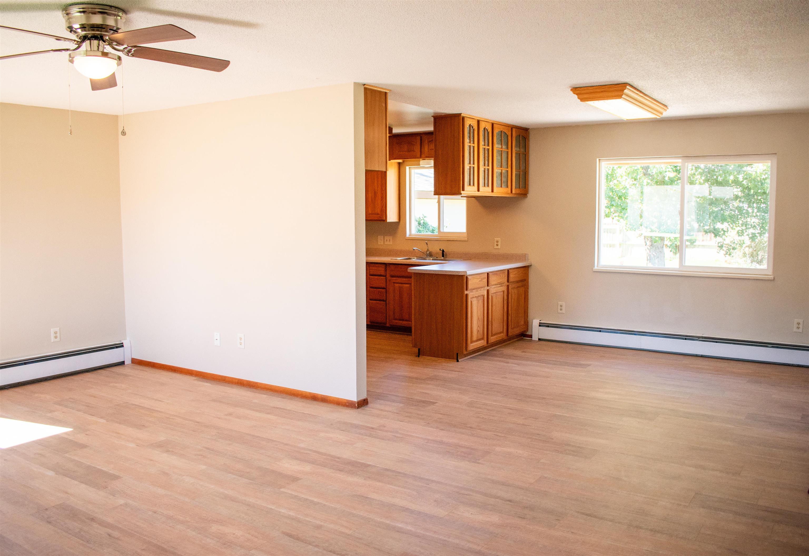 519-29 29 1/4 Road Grand Junction, CO 81504 - Photo 3 of 20 a view of an empty room with a window