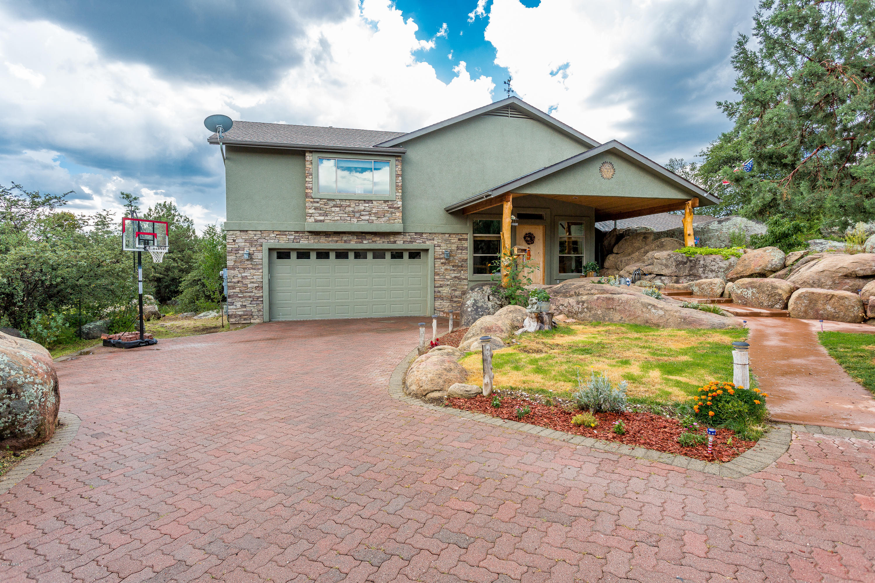 1550 Meadowridge Road Prescott, AZ 86305 - Photo 3 of 41 003_Front