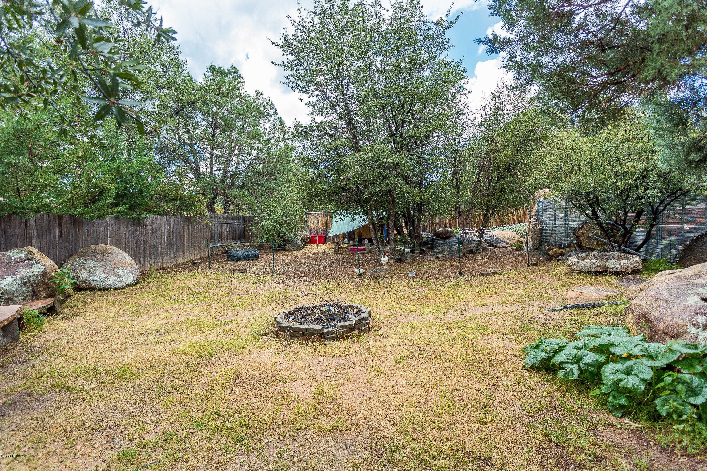 1550 Meadowridge Road Prescott, AZ 86305 - Photo 31 of 41 031_Backyard