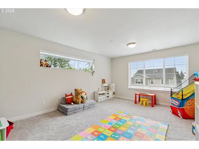 $805,000 | 8549 Southwest 176th Avenue, Beaverton, OR 97007