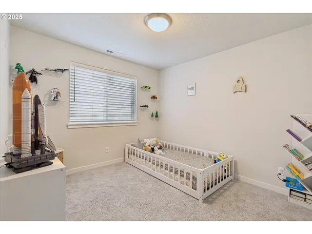 $805,000 | 8549 Southwest 176th Avenue, Beaverton, OR 97007