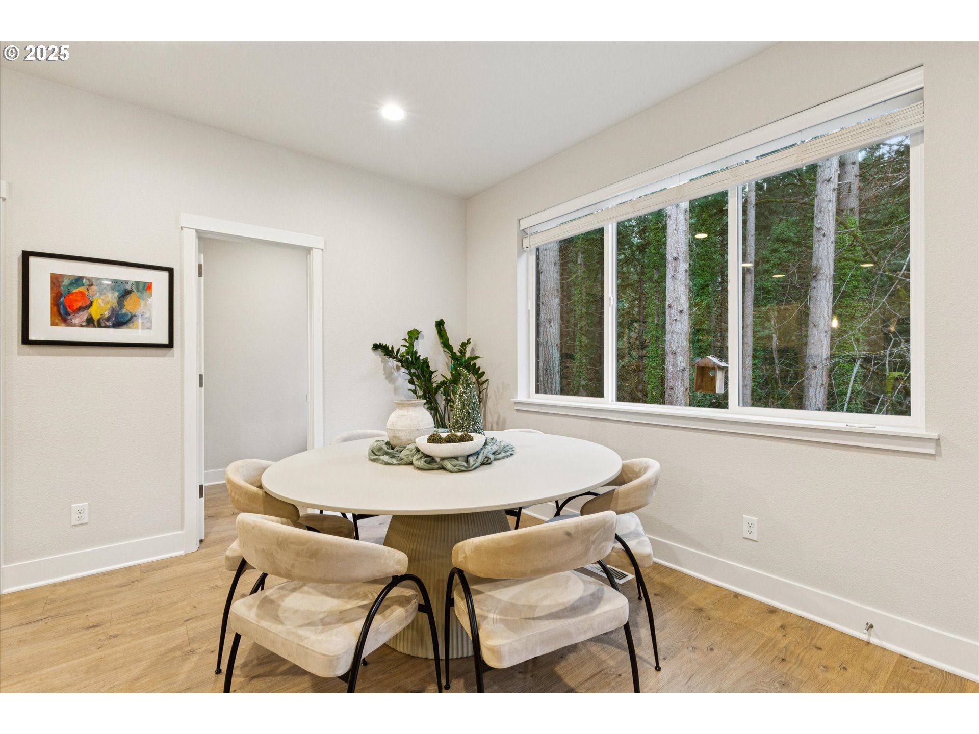 8549 Southwest 176th Avenue Beaverton, OR 97007 - Photo 10 of 34 Dining Room