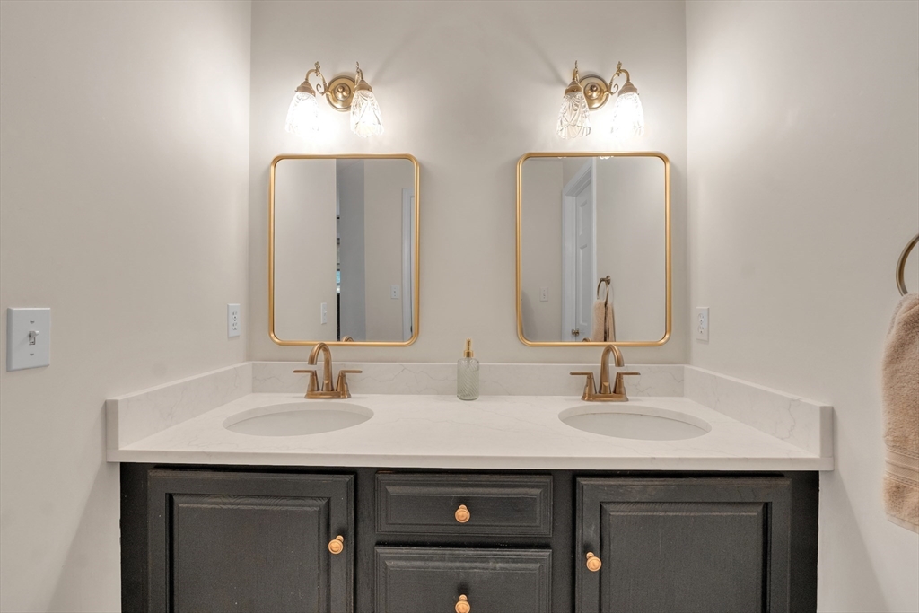 121 Merriam Road Grafton, MA 01519 - Photo 18 of 42 Gallery Image 18