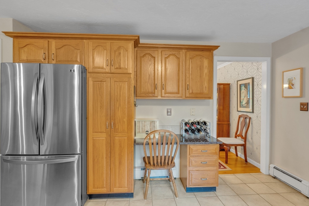 121 Merriam Road Grafton, MA 01519 - Photo 6 of 42 Gallery Image 6