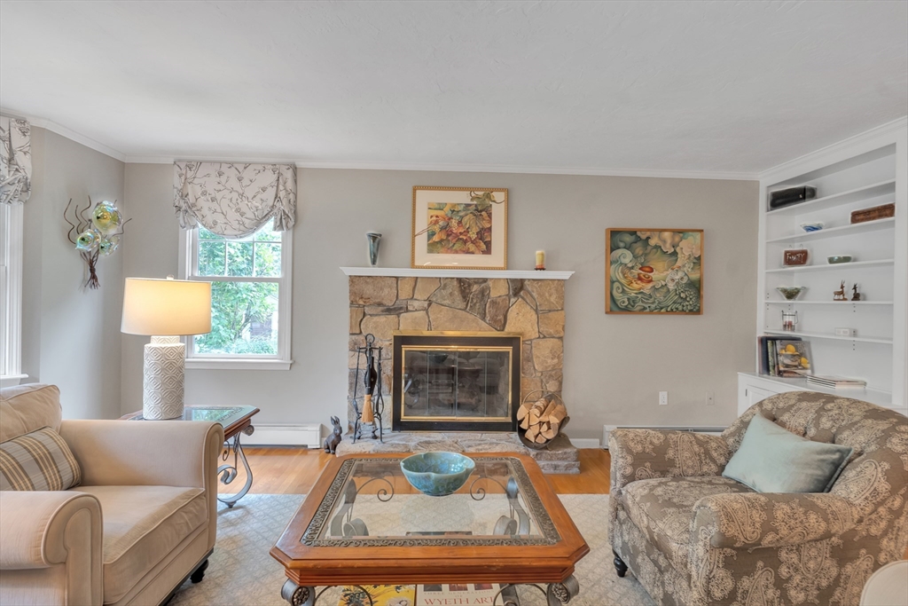 121 Merriam Road Grafton, MA 01519 - Photo 10 of 42 Gallery Image 10