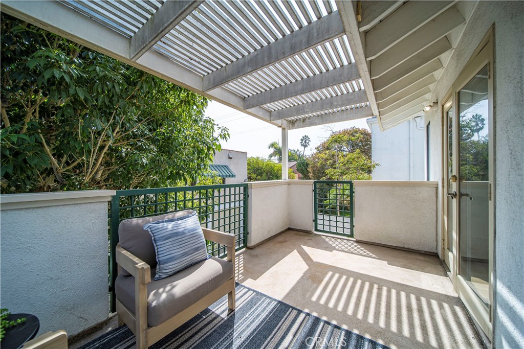 116 Coronado Avenue Long Beach, CA 90803 - Photo 26 of 32