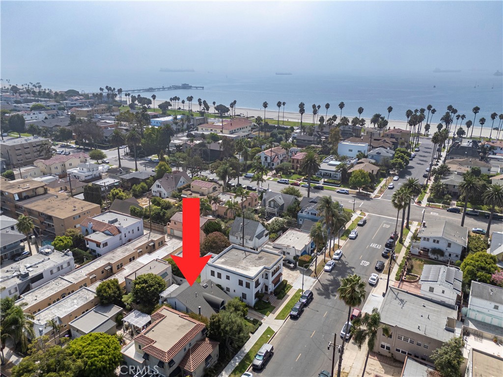 116 Coronado Avenue Long Beach, CA 90803 - Photo 3 of 32