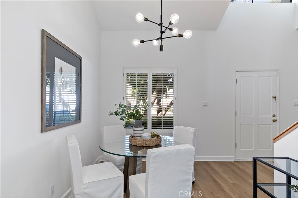 116 Coronado Avenue Long Beach, CA 90803 - Photo 9 of 32