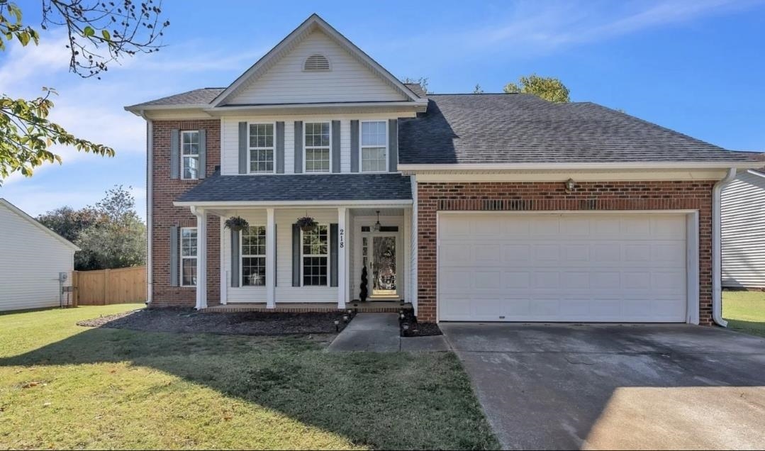 218 Windsong Way Moore, SC 29369 - Photo 2 of 19