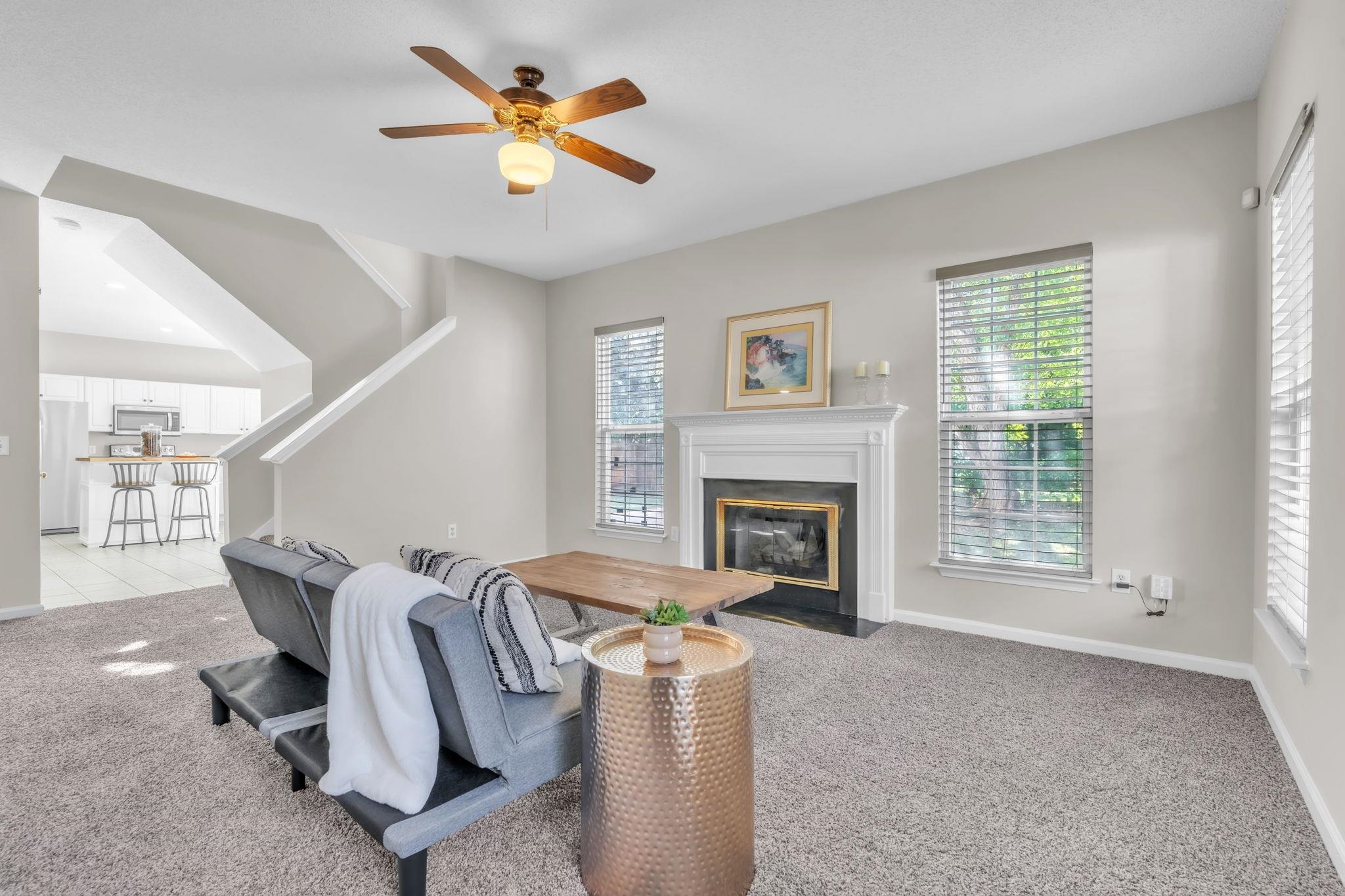 218 Windsong Way Moore, SC 29369 - Photo 6 of 19 Living Room