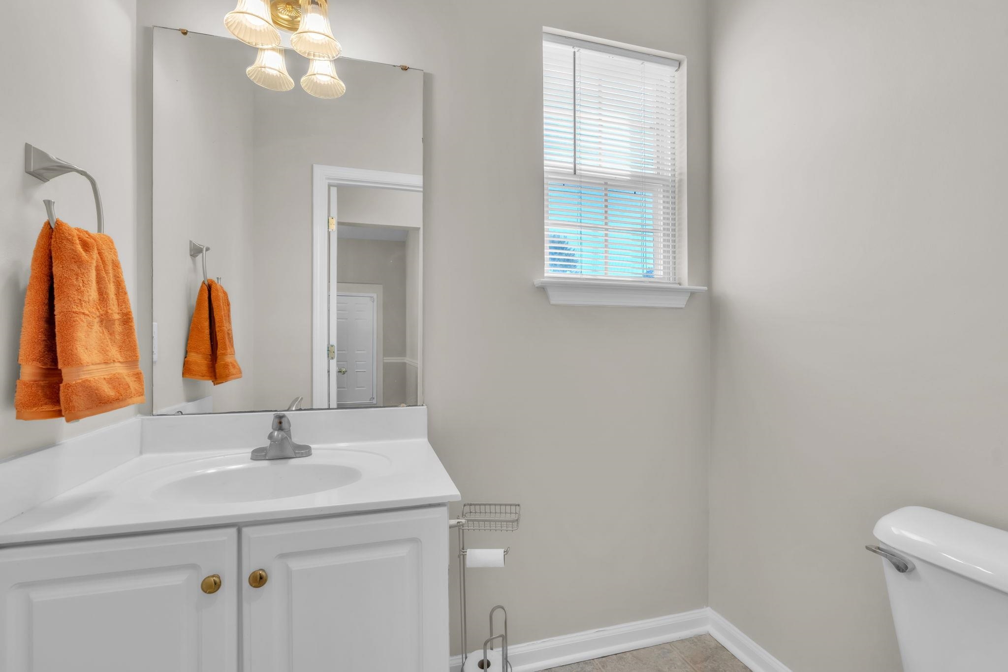 218 Windsong Way Moore, SC 29369 - Photo 7 of 19 Half bath downstairs