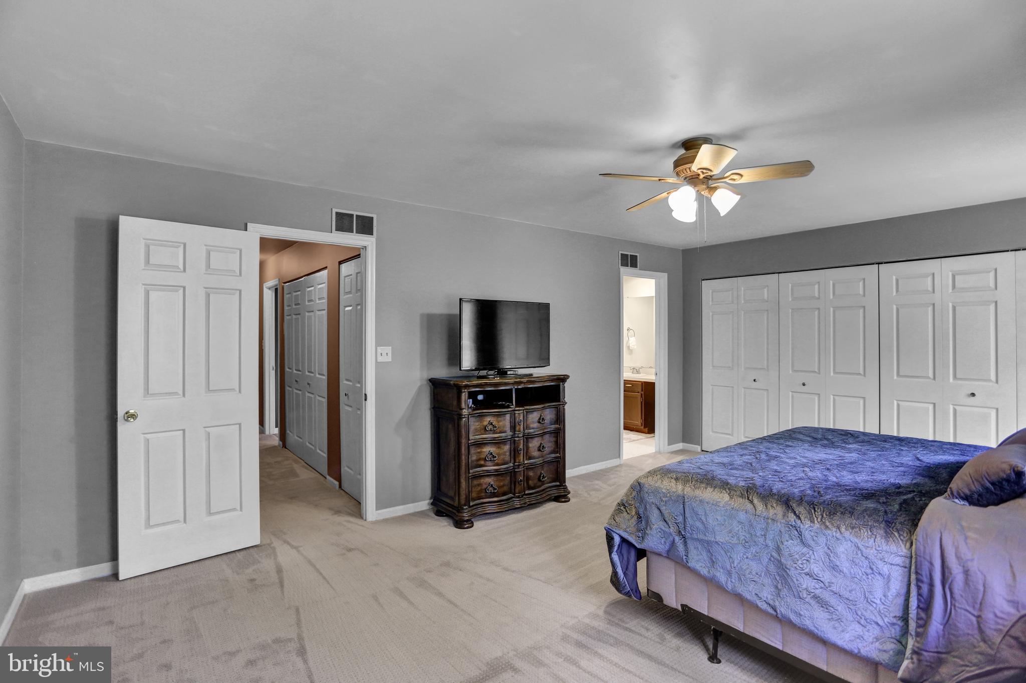 12 Pine Woods Court Reading, PA 19607 - Photo 11 of 20