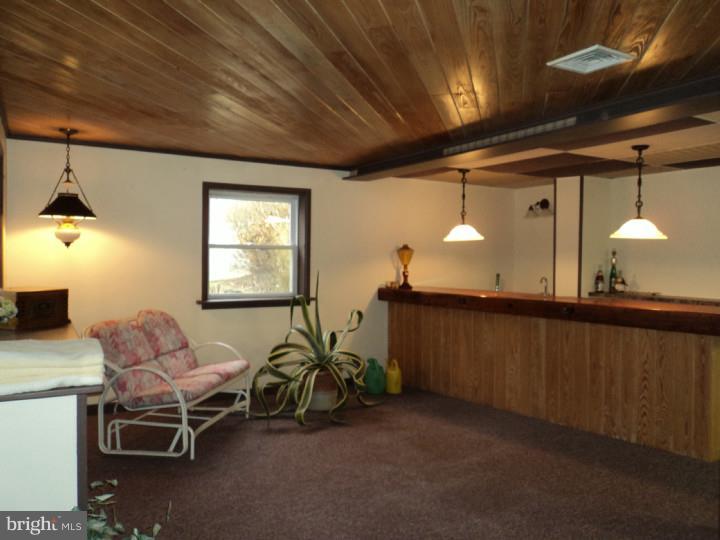6670 Upper York Road New Hope, PA 18938 - Photo 18 of 25 Family Room