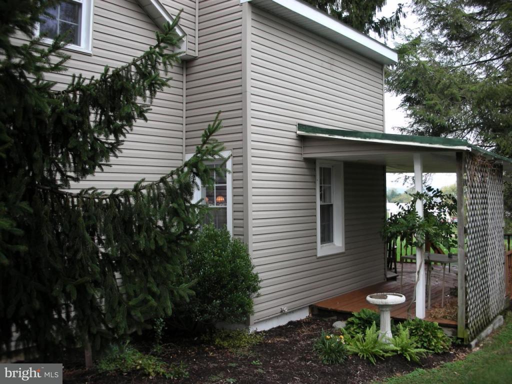 423 East Lexington Road Lititz, PA 17543 - Photo 16 of 19