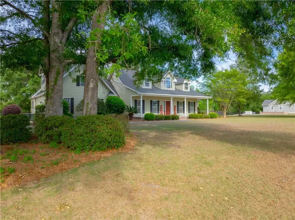 $475,000 | 687 Mallard Pointe, Douglas, GA 31535