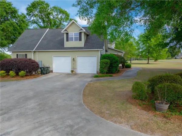 $475,000 | 687 Mallard Pointe, Douglas, GA 31535