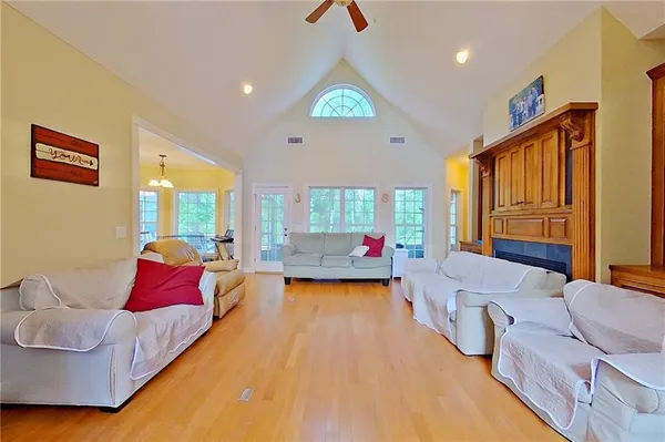 $475,000 | 687 Mallard Pointe, Douglas, GA 31535