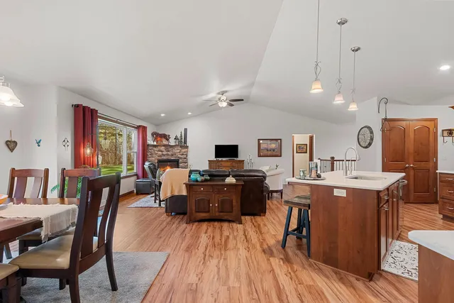 $524,900 | 4533 Valhalla Road, New Franken, WI 54229