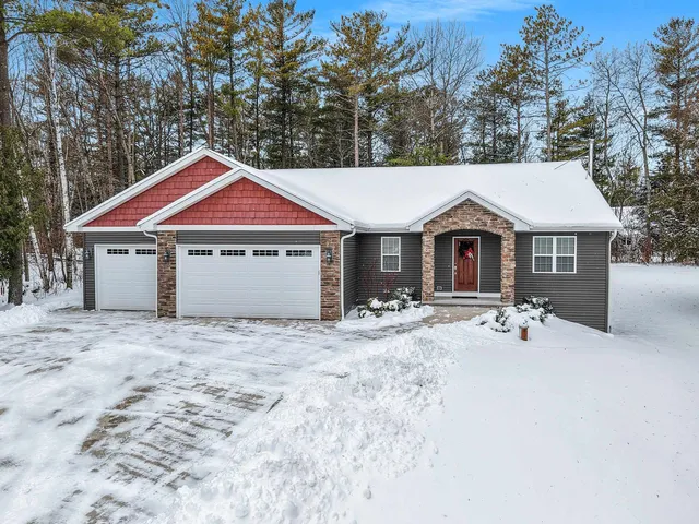 $524,900 | 4533 Valhalla Road, New Franken, WI 54229