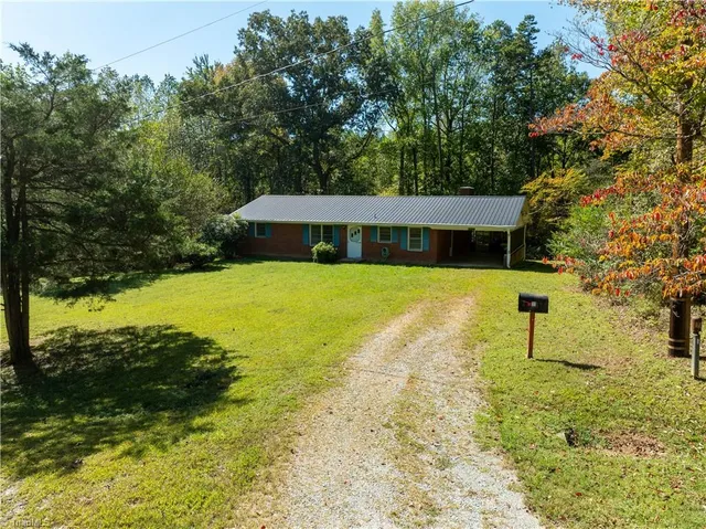 $260,000 | 111 Linville Lane, Winston-Salem, NC 27107