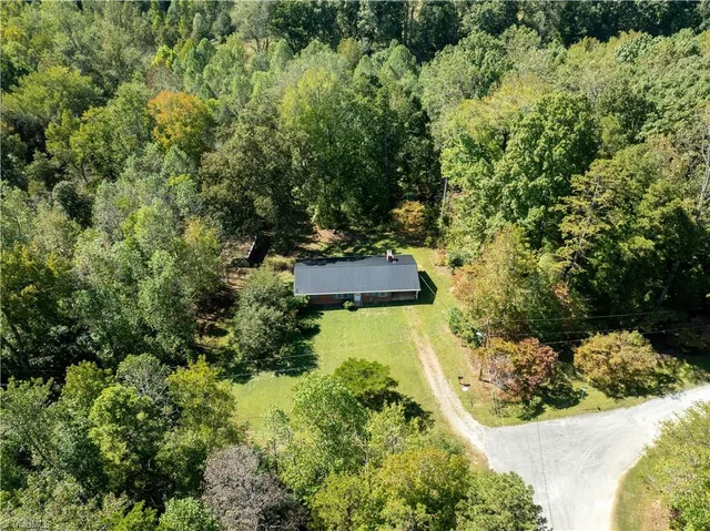 $260,000 | 111 Linville Lane, Winston-Salem, NC 27107