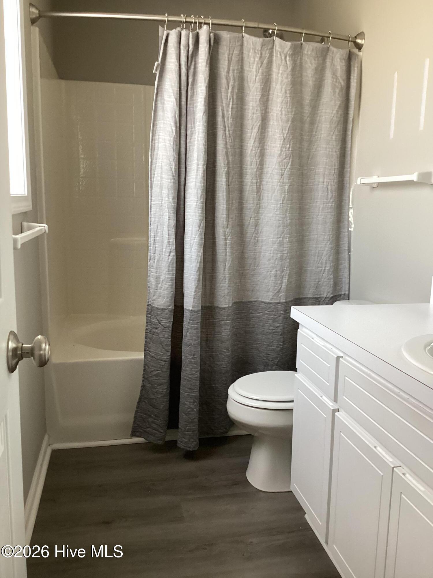 823 Sugar Creek Road Rocky Mount, NC 27804 - Photo 13 of 17 Garden tub