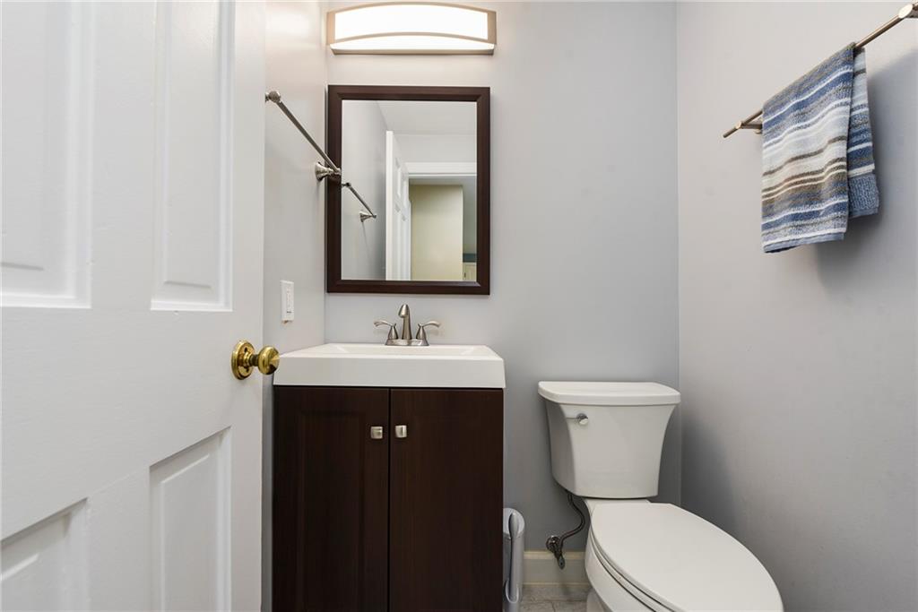 153 Oakwood Road Canonsburg, PA 15317 - Photo 17 of 50