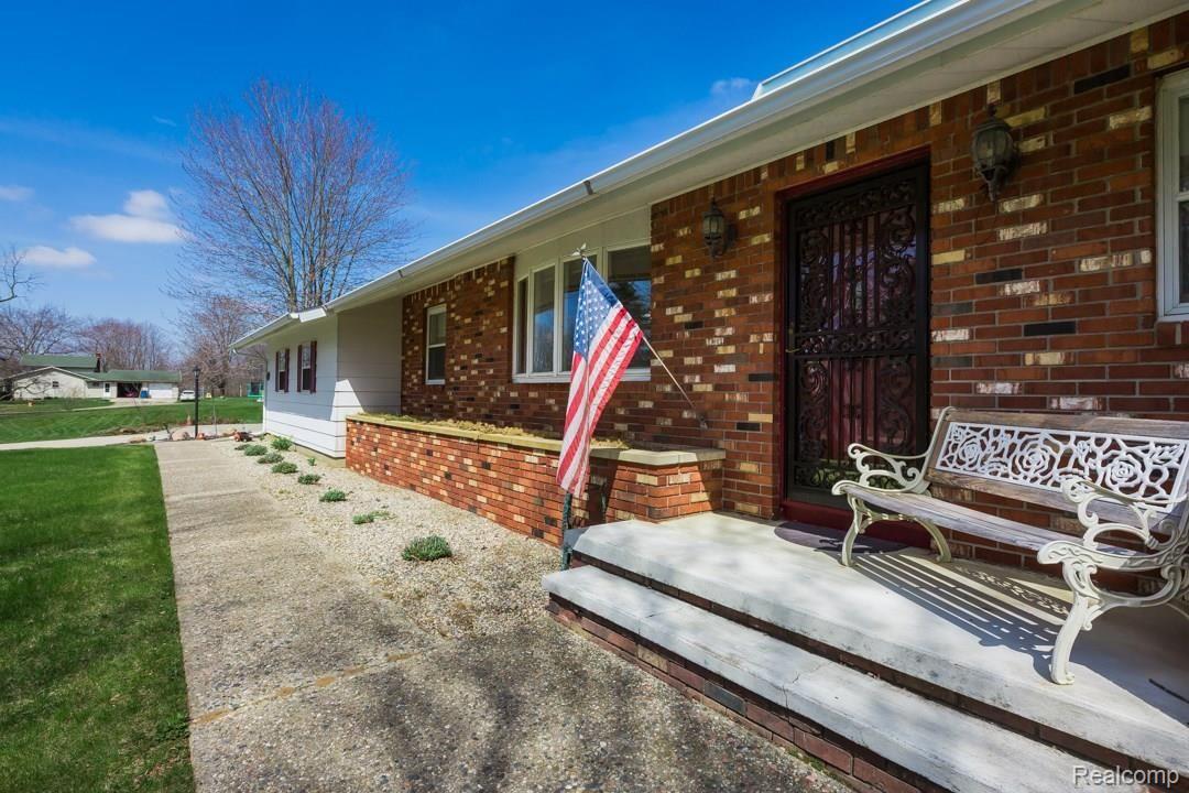 6922 Shepherd Road Adrian, MI 49221 - Photo 8 of 61 AB6A8389.jpg