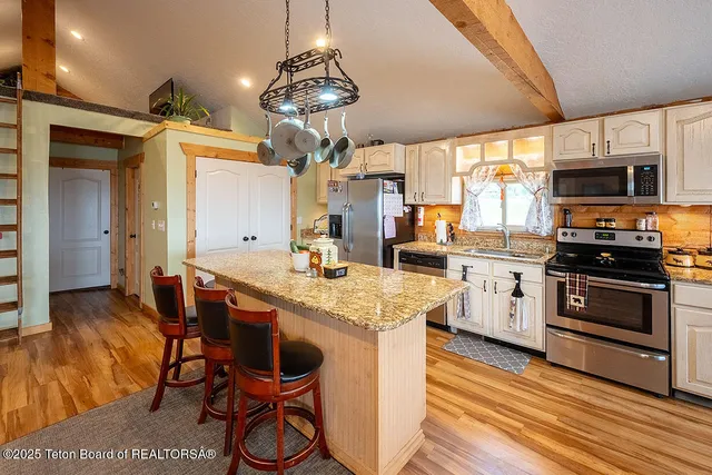 $390,000 | 503 Alta Drive, Star Valley Ranch, WY 83127