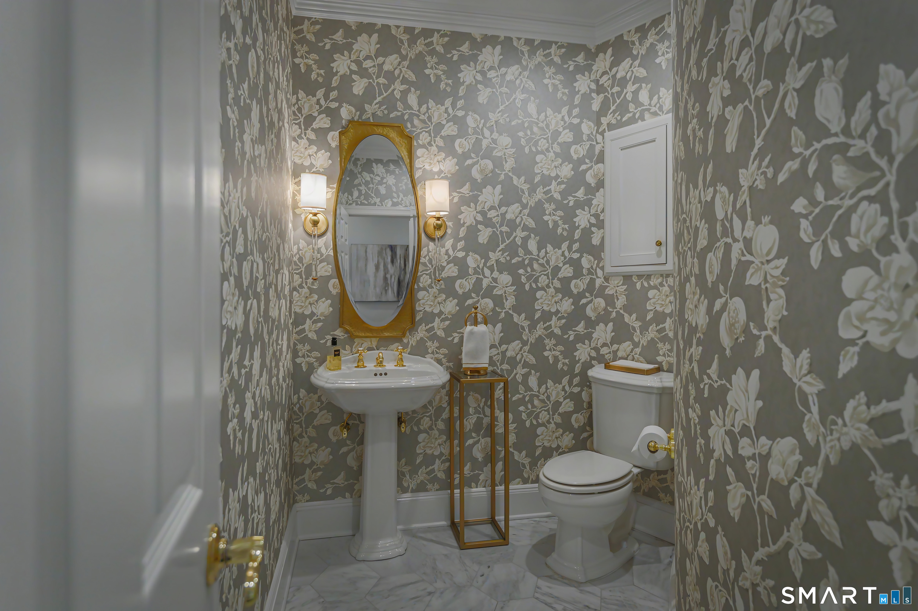 324 Silver Spring Road Ridgefield, CT 06877 - Photo 8 of 40