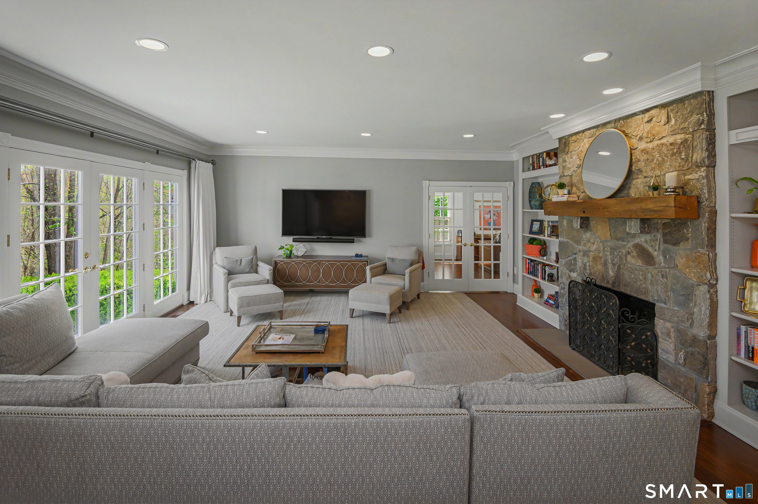 324 Silver Spring Road Ridgefield, CT 06877 - Photo 9 of 40