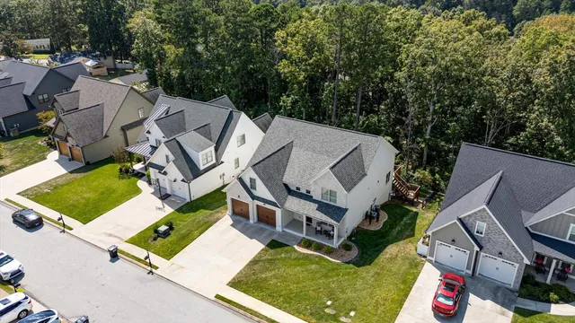 $747,500 | 9124 White Ash Drive, Ooltewah, TN 37363