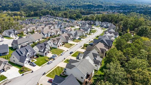 $747,500 | 9124 White Ash Drive, Ooltewah, TN 37363