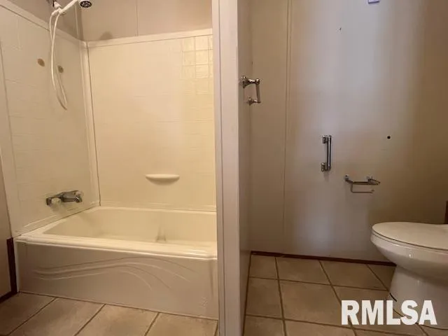 $198,000 | 3106 Stewart Lane, Marion, IL 62959