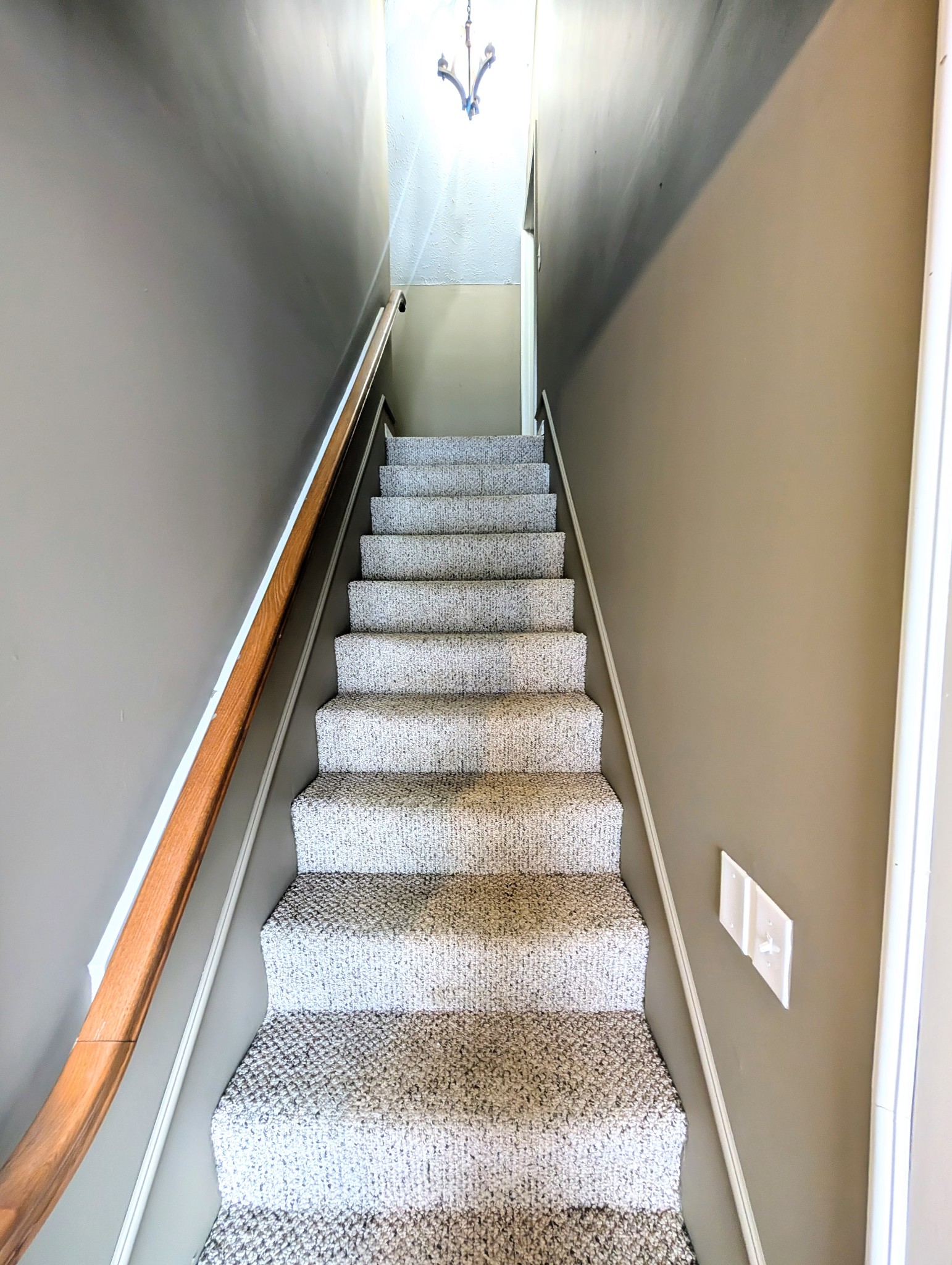1080 Bybee Branch Road McMinnville, TN 37110 - Photo 17 of 36 a view of entryway