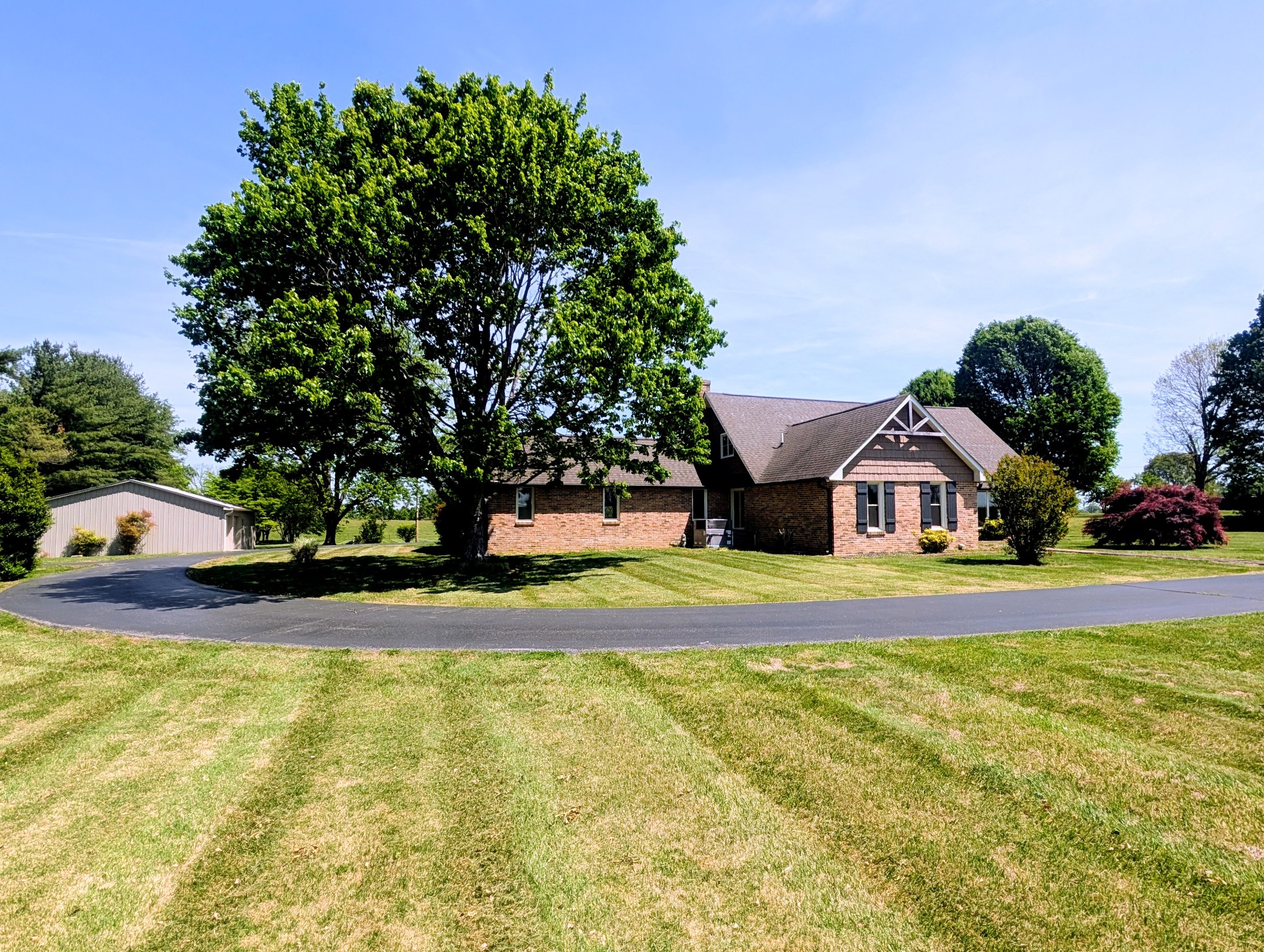 1080 Bybee Branch Road McMinnville, TN 37110 - Photo 3 of 52