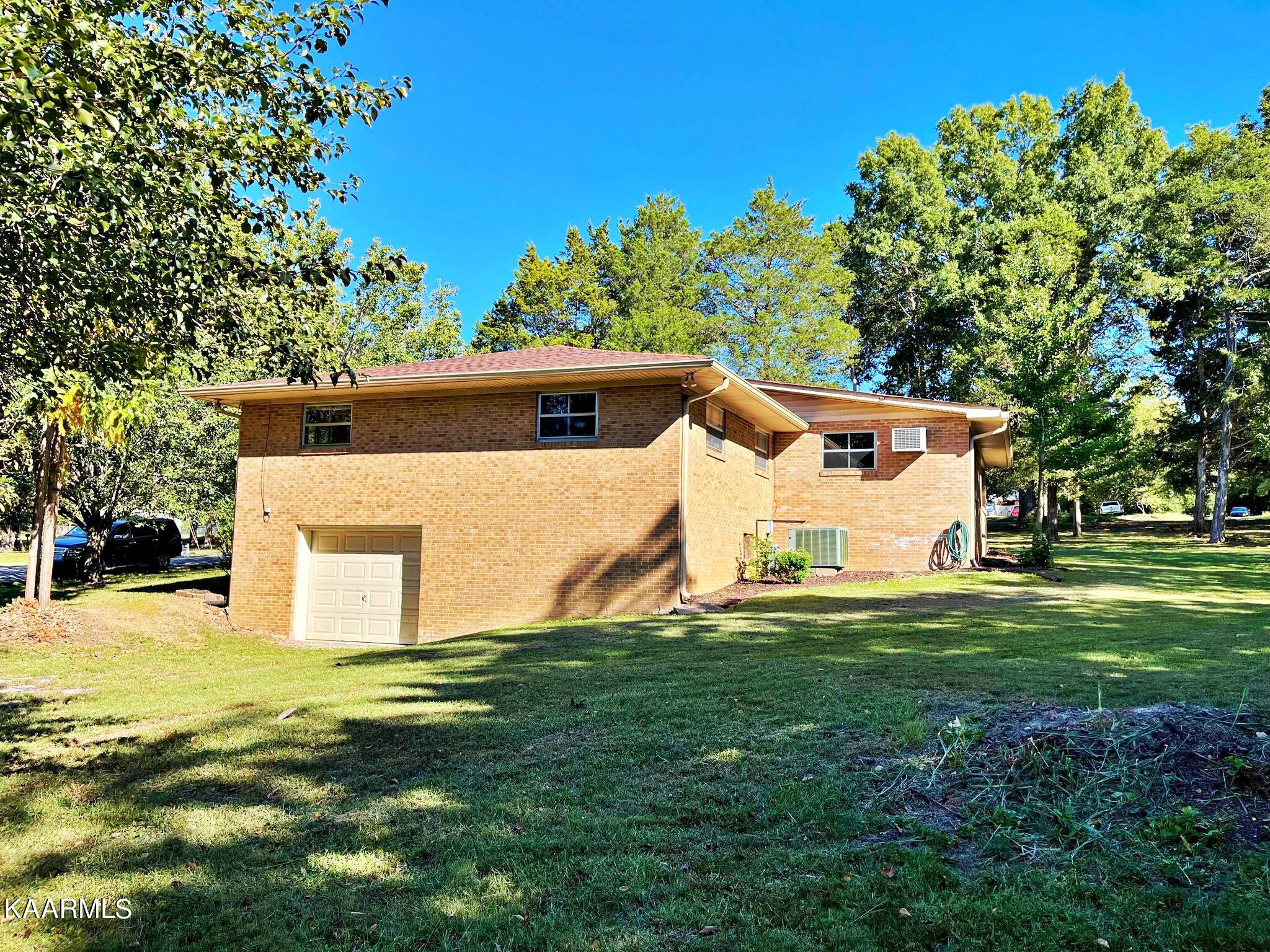 109 Cedar Drive Southeast Decatur, TN 37322 - Photo 12 of 45 307119328_4079435068847474_5895834717462
