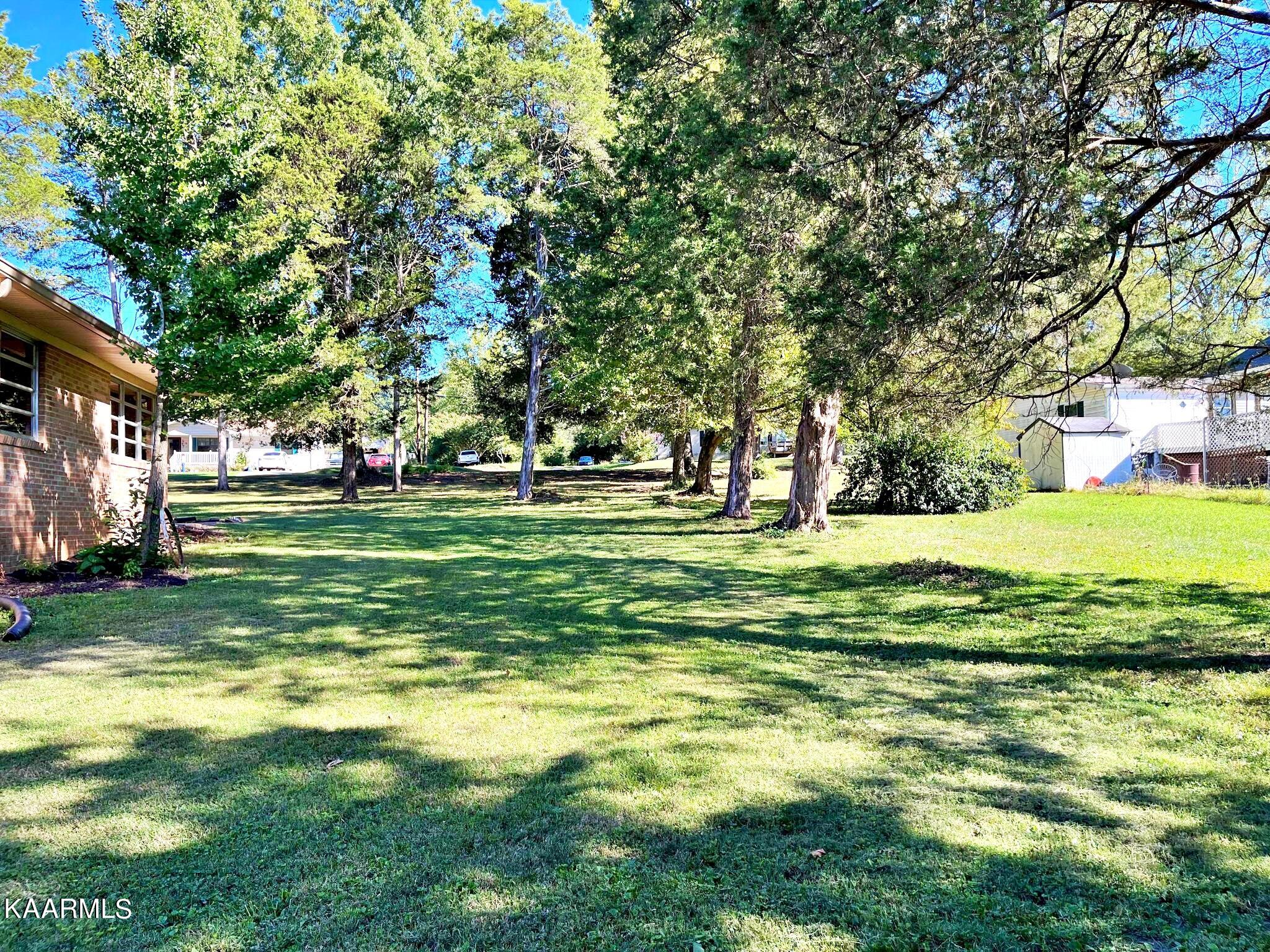109 Cedar Drive Southeast Decatur, TN 37322 - Photo 16 of 45 308136873_1768117316854315_2591260427933