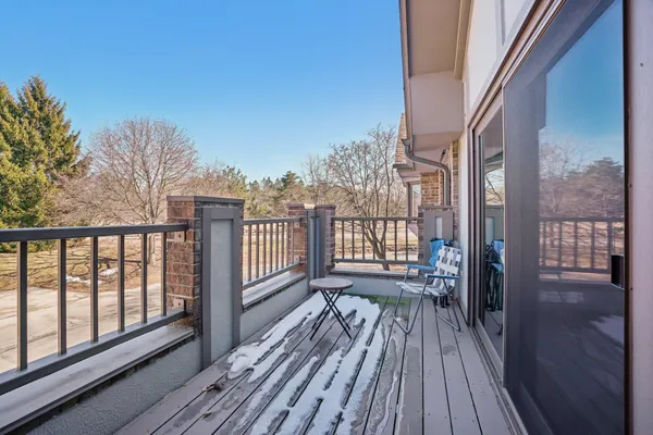 $220,000 | 6565 North Green Bay Avenue, Unit 211, Glendale, WI 53209