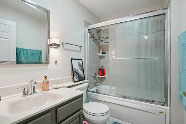 $220,000 | 6565 North Green Bay Avenue, Unit 211, Glendale, WI 53209