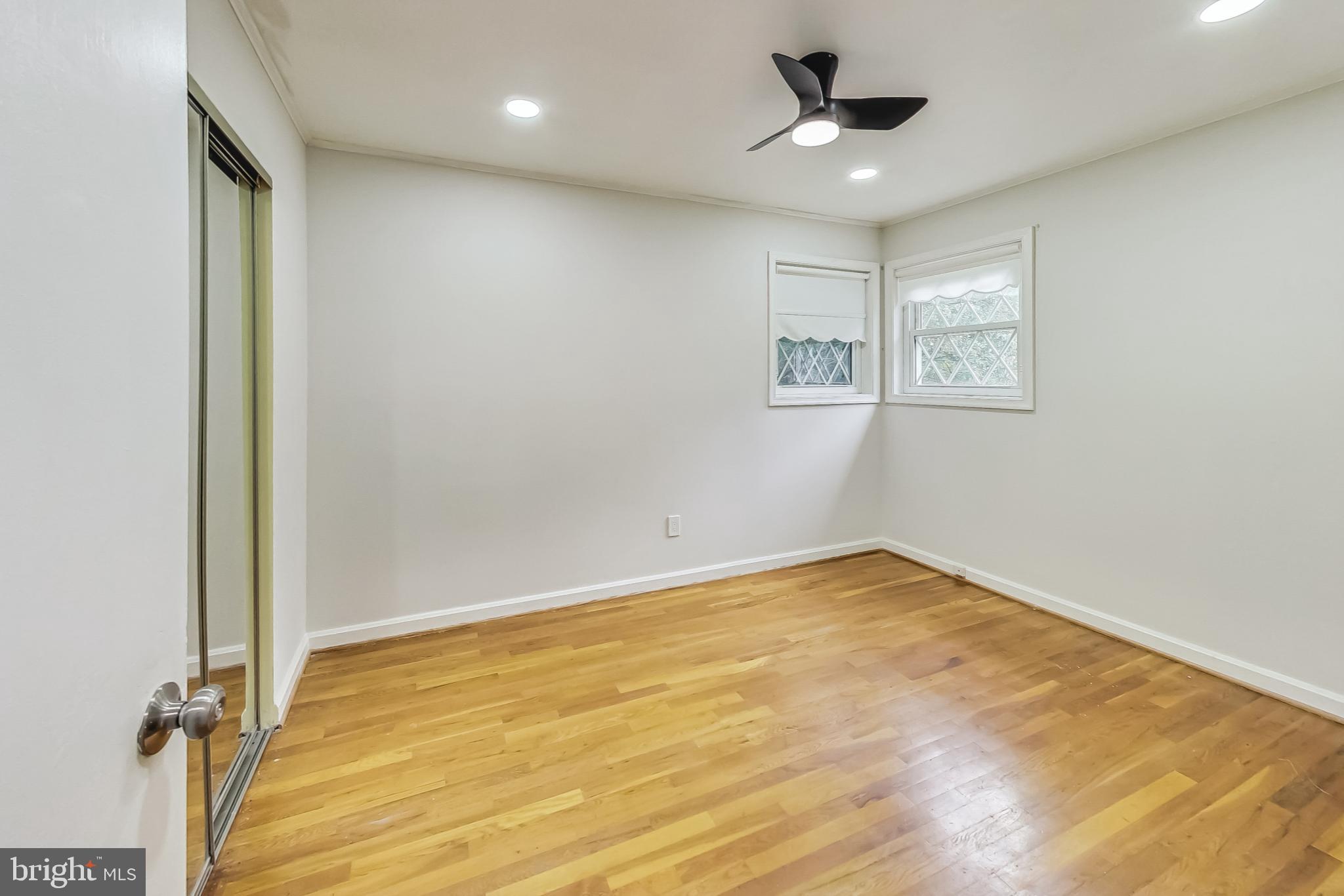 5906 Camberly Avenue Springfield, VA 22150 - Photo 14 of 36 Gallery Image 14