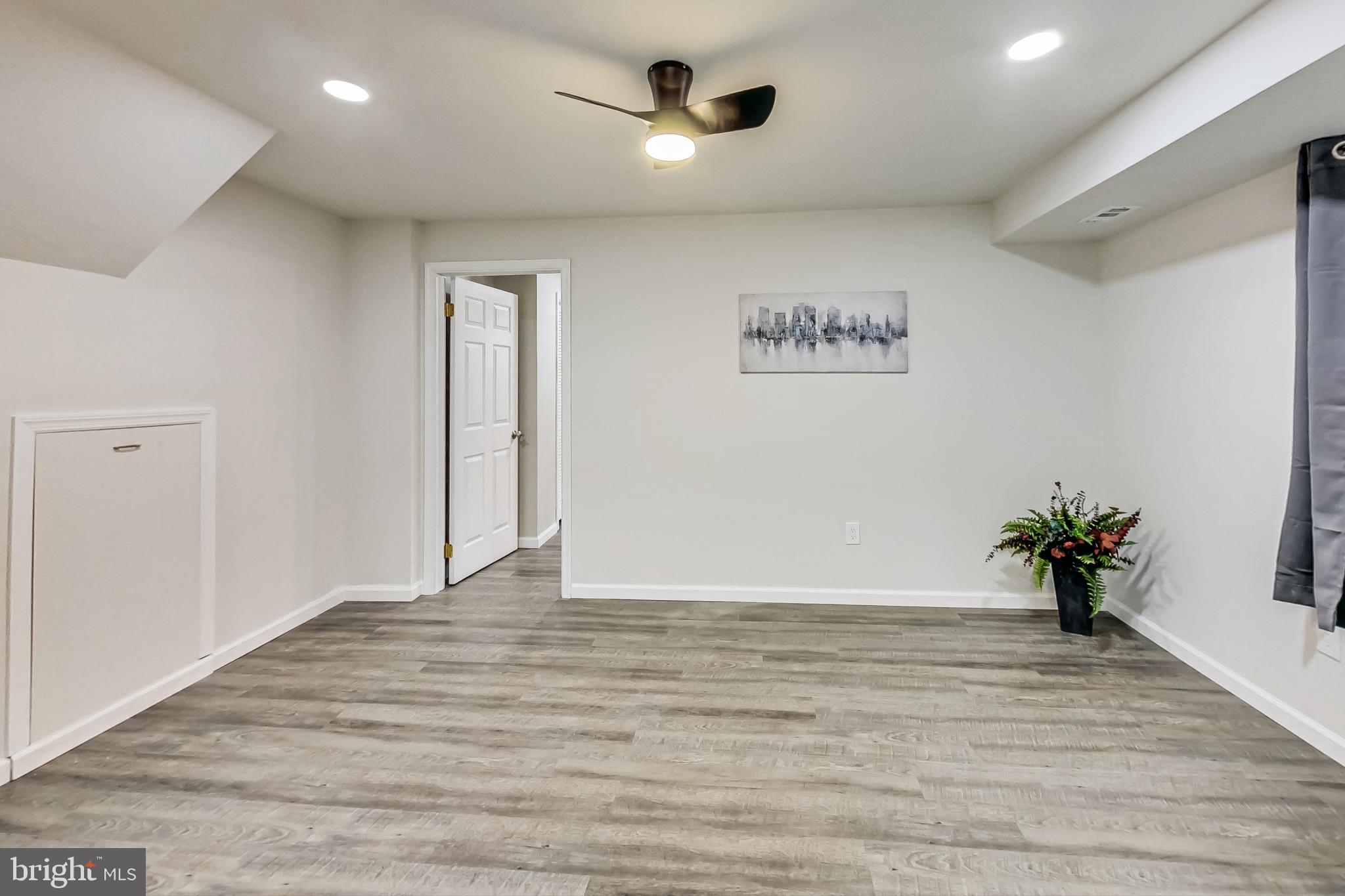 5906 Camberly Avenue Springfield, VA 22150 - Photo 21 of 36 Gallery Image 21