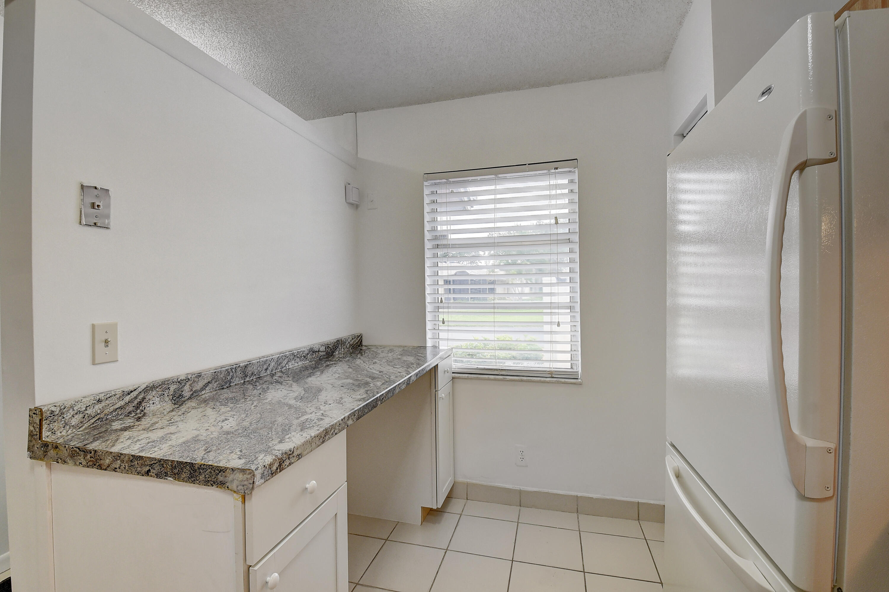 18756 Schooner Drive, Unit B Boca Raton, FL 33496 - Photo 13 of 44 12_dsc_7698_699_700_701_702