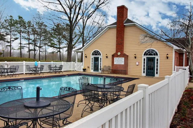 $317,500 | 1139 Oak Heights Lane, Unit 109, Collierville, TN 38017