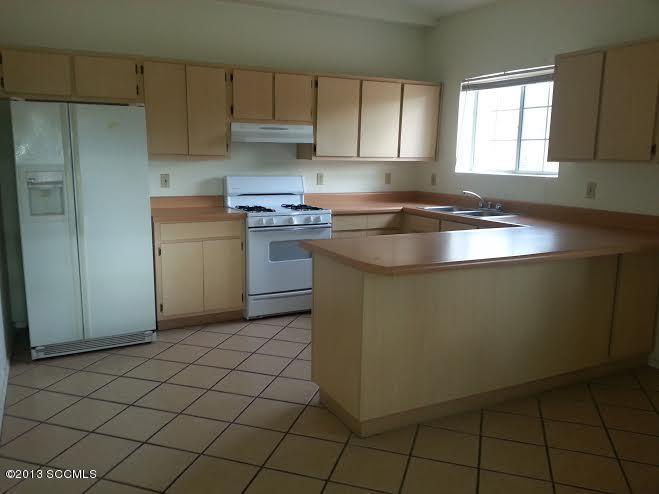 418 Camino Ramanote Rio Rico, AZ 85648 - Photo 2 of 10